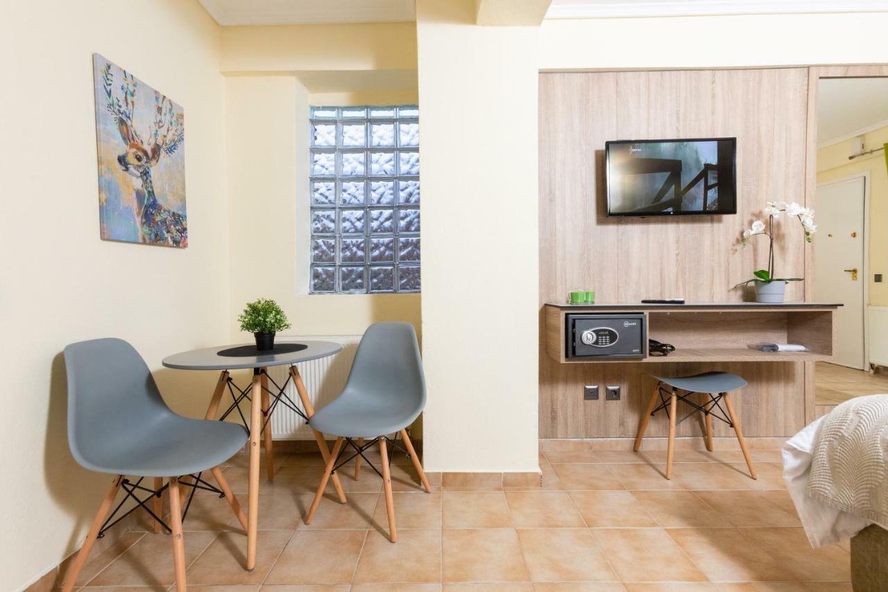 Seven Heaven Premium Suites Salonic Exterior foto