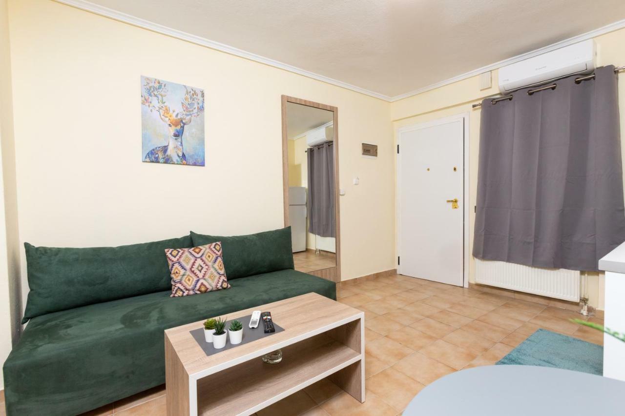 Seven Heaven Premium Suites Salonic Exterior foto