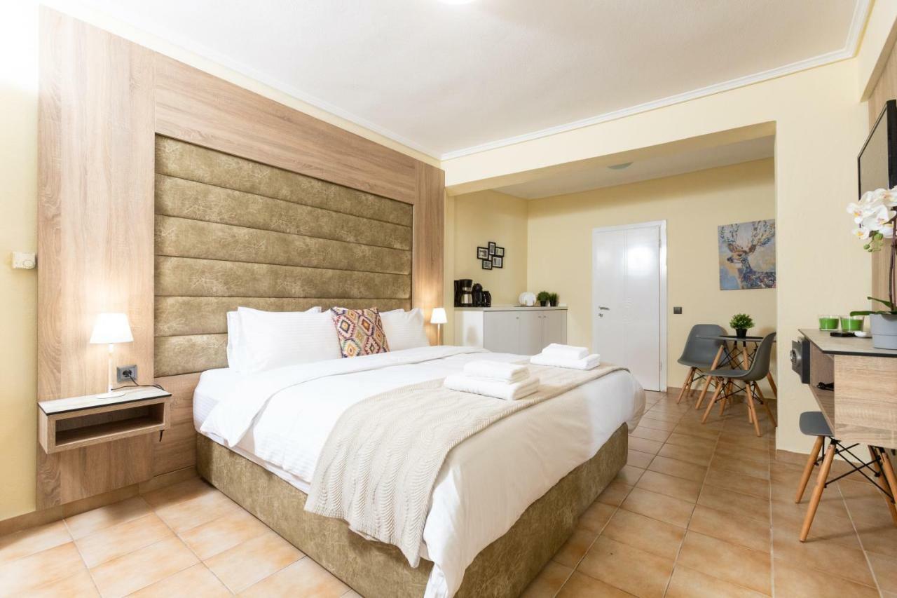 Seven Heaven Premium Suites Salonic Exterior foto