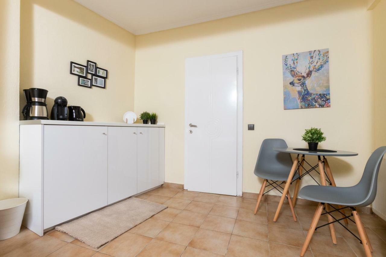 Seven Heaven Premium Suites Salonic Exterior foto