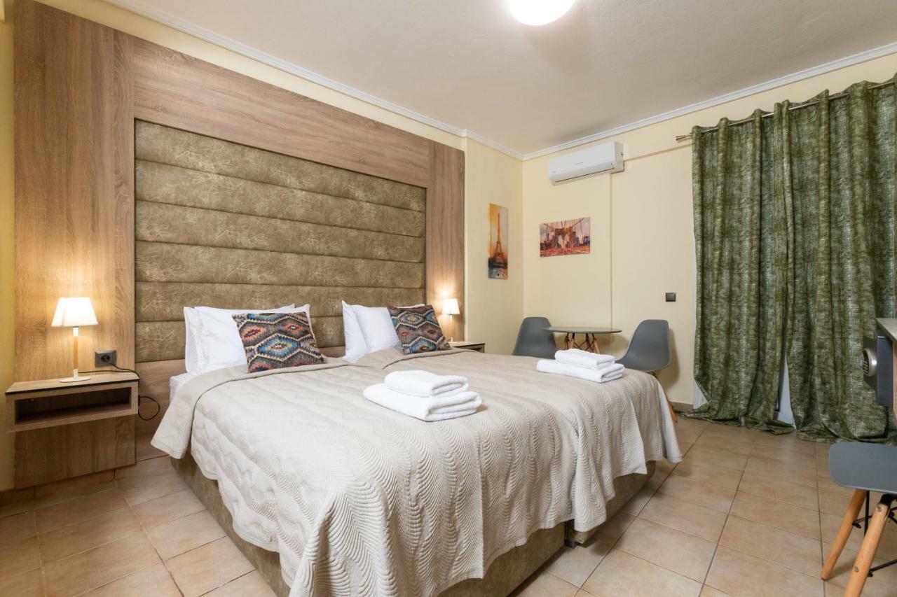 Seven Heaven Premium Suites Salonic Exterior foto